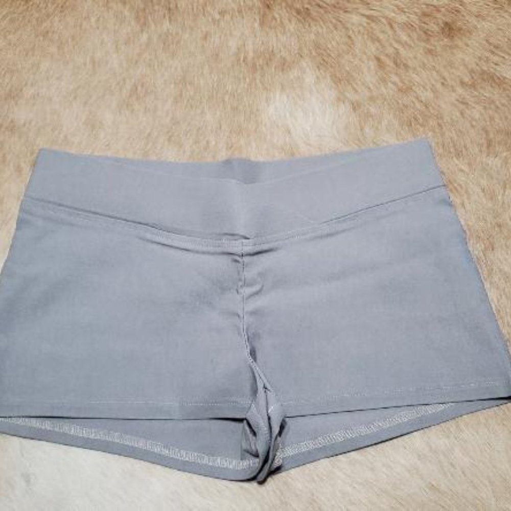 Short shorts